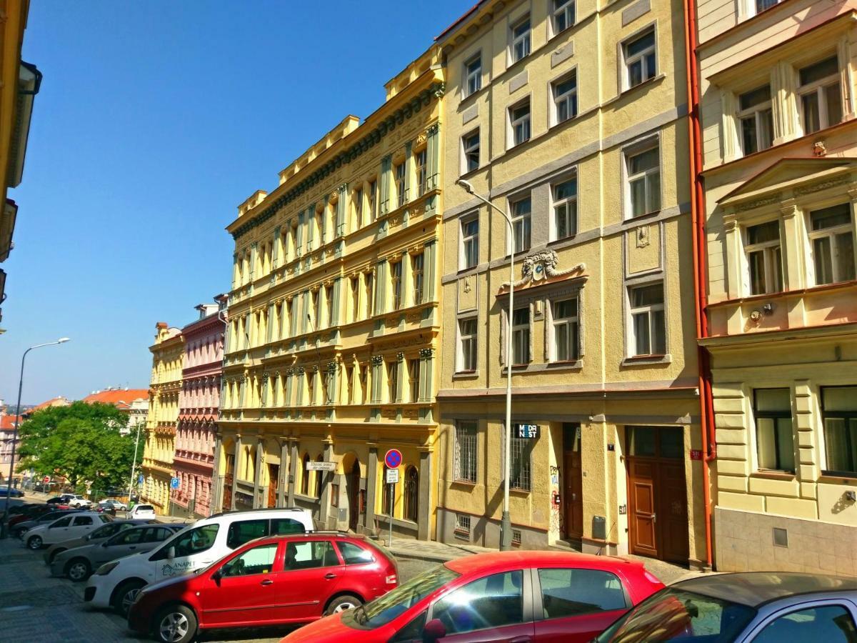 Paradise Apartment Praha Bagian luar foto